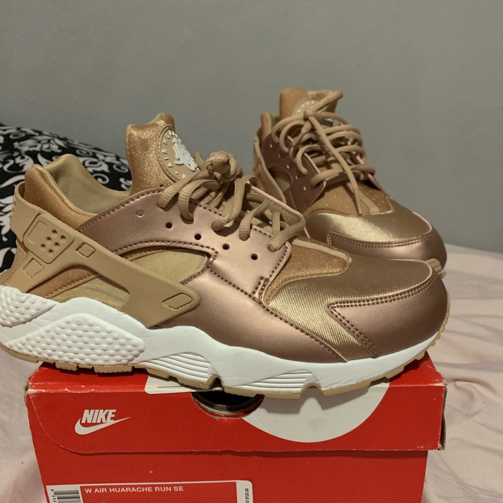 Huarache rose gold